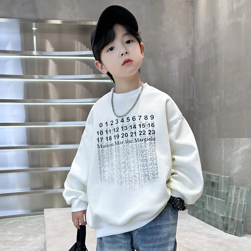 男童白色卫衣春秋款2025新款炸街儿童春装打底衫中大童洋气上衣潮