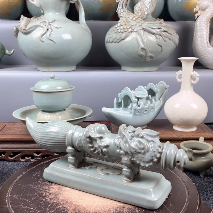 摆件瓷器瓷器瓷器瓷器