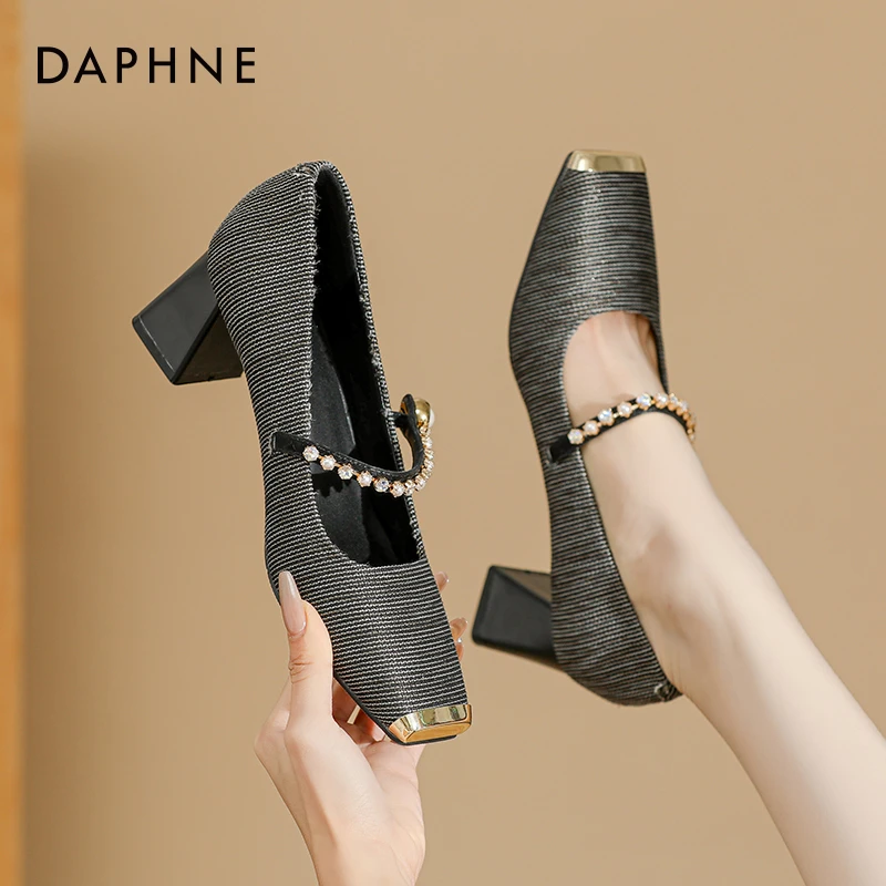 达芙妮2025春秋温柔粗跟时尚大方高跟鞋百搭玛丽珍气质小香风单鞋