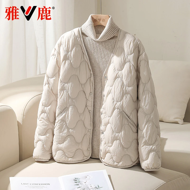 雅鹿2025新款轻薄羽绒服女今年早春流行白色气质秋冬潮流女士外套