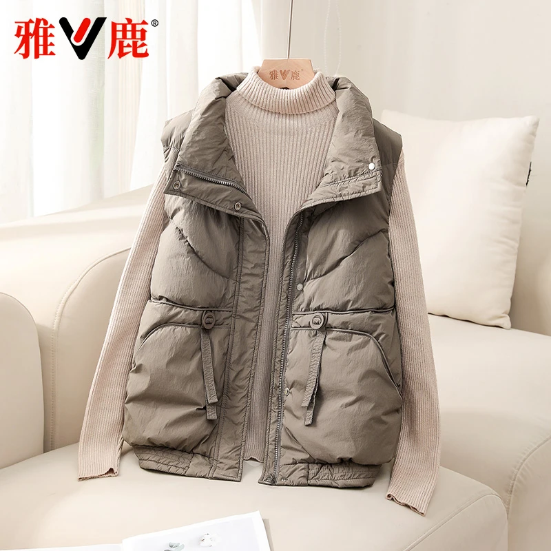 雅鹿2025新款羽绒马甲女冬季轻薄百搭户外潮流修身显瘦女士外套潮