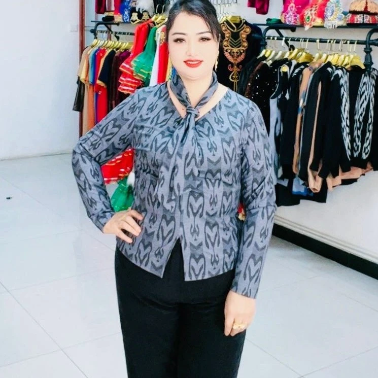 时尚新款女士版 T恤（atlas.gulluk.T体恤）