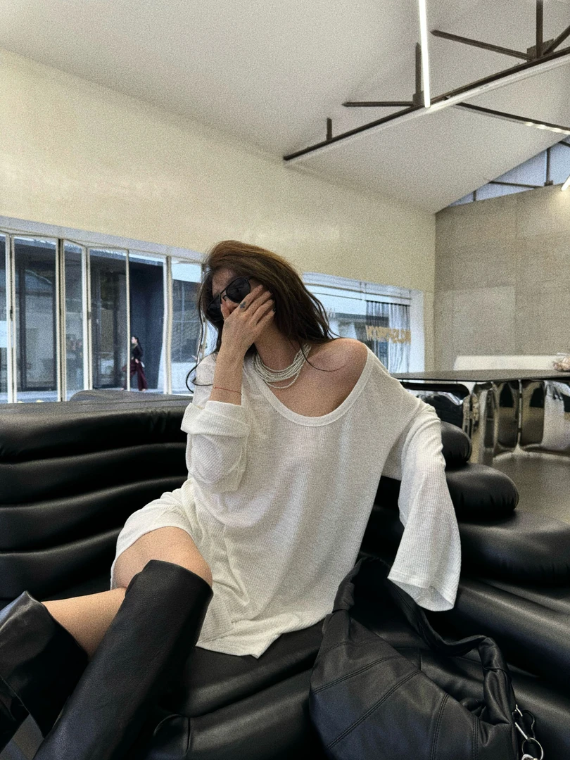 XYSF极简  温柔氛围秋季新款外穿性感长袖打底衫