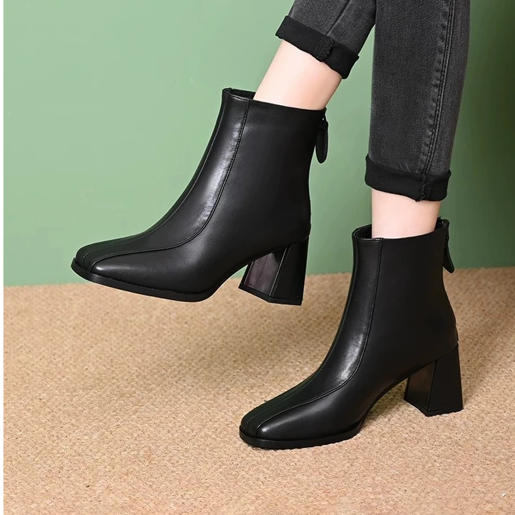 2024新款短靴加绒加厚方头软底软面防水台