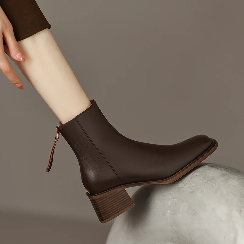 粗跟短靴棕色复古5CM女靴秋冬头层女士牛女士棕色复古粗跟长筒靴