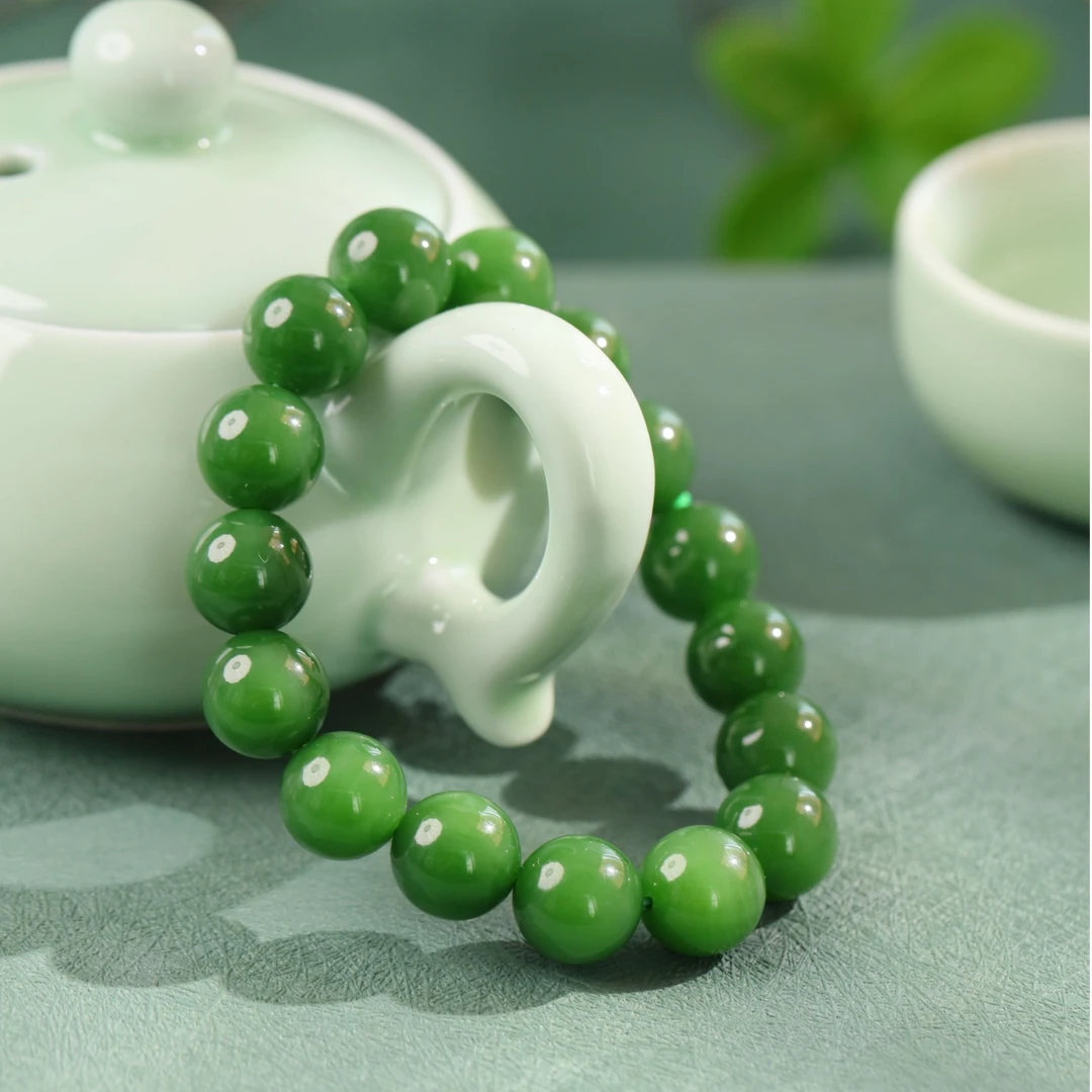 寅石珠宝丨碧玉辣阳绿手串