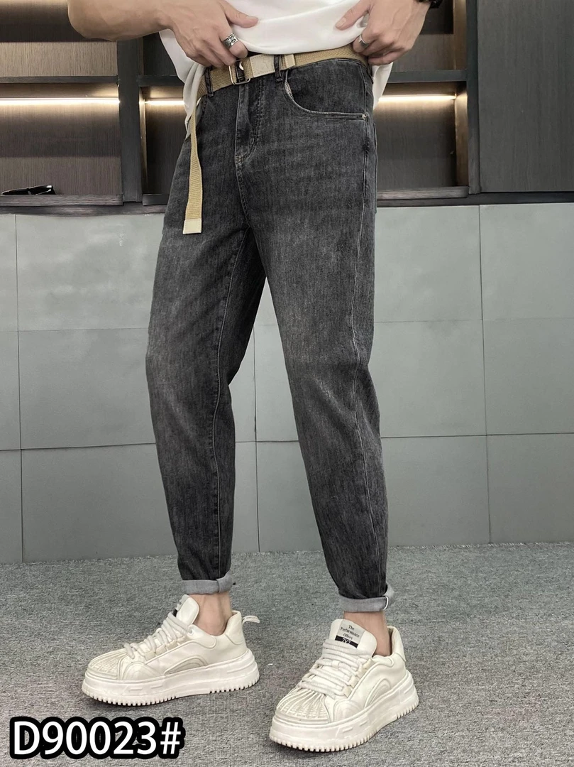 90023浅灰牛仔裤男夏季薄款潮款刺绣微哈伦小脚裤弹力软九分长裤