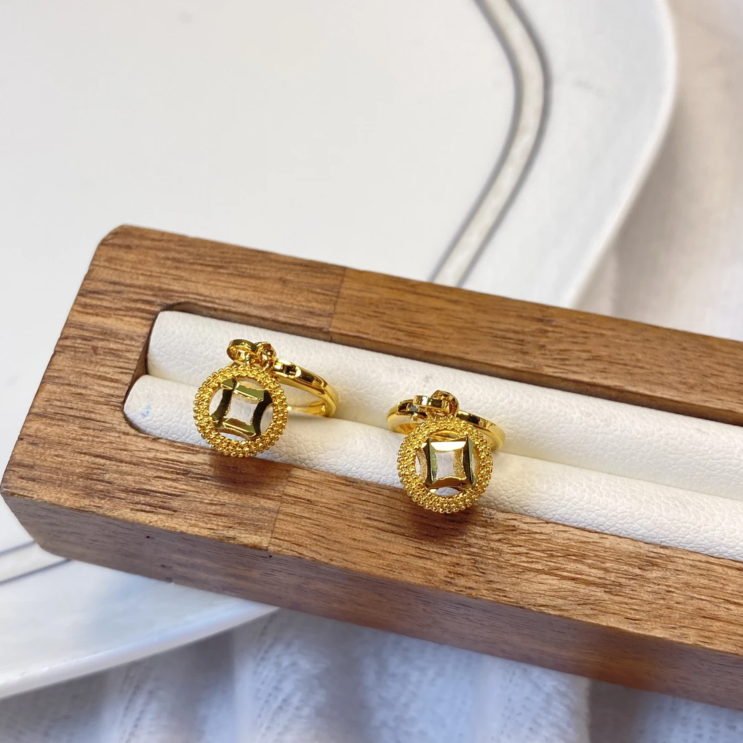 吊坠 M黄色铜钱吊坠多样性发货40489