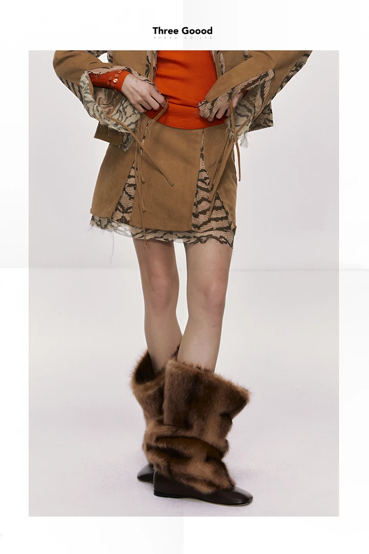 THREE GOOOD/三吉《年终放价》琥珀焦糖时髦风拼接半裙 SQ231129