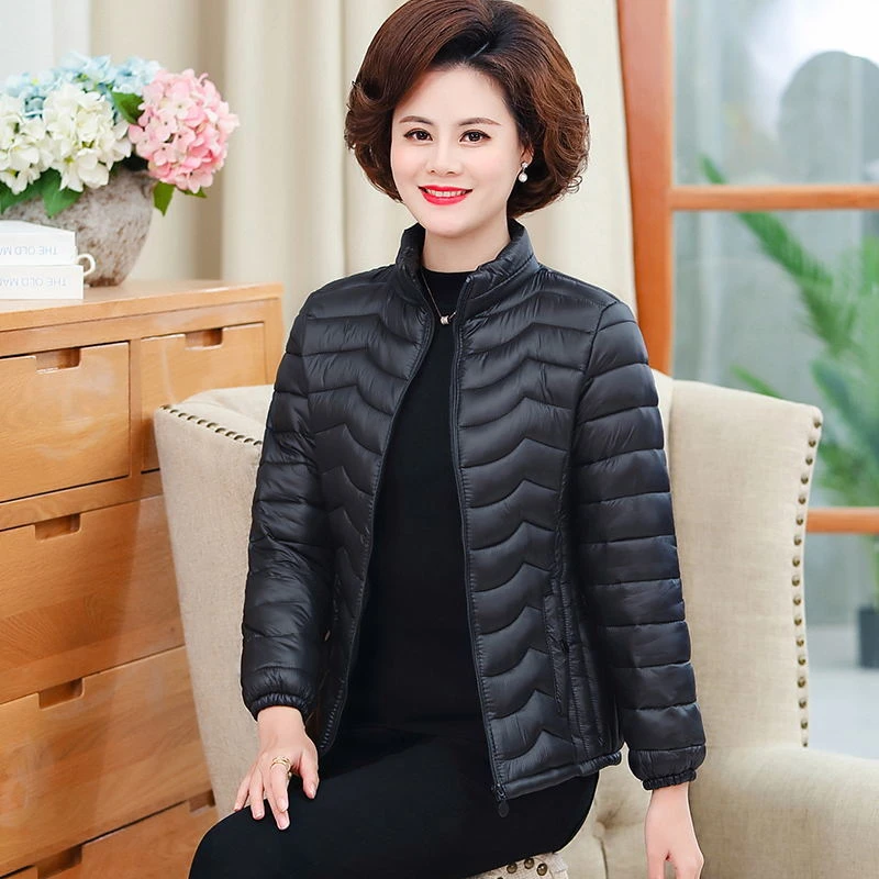 波司澄波司澄中老年女士修身轻薄羽绒棉棉衣短款外妈妈装加大加肥