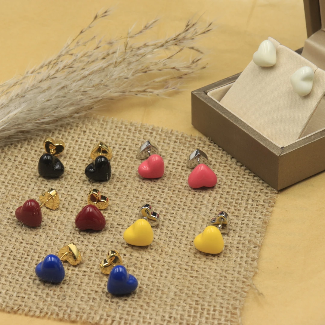 铜合金耳饰 铜合金珐琅滴油耳饰 小爱心红心耳钉法式复古ins风格1