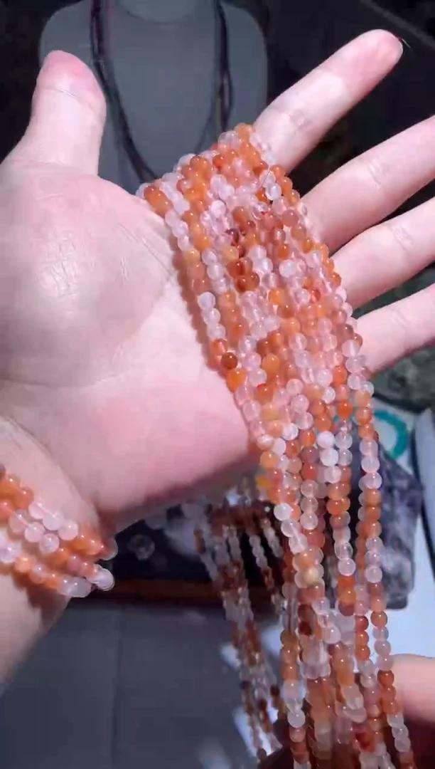 【闪购商品】水晶手链未镶嵌D06号卡4+三圈红兔毛