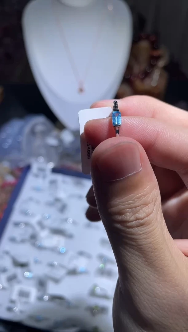 【闪购商品】水晶戒指未镶嵌D02号托帕戒指