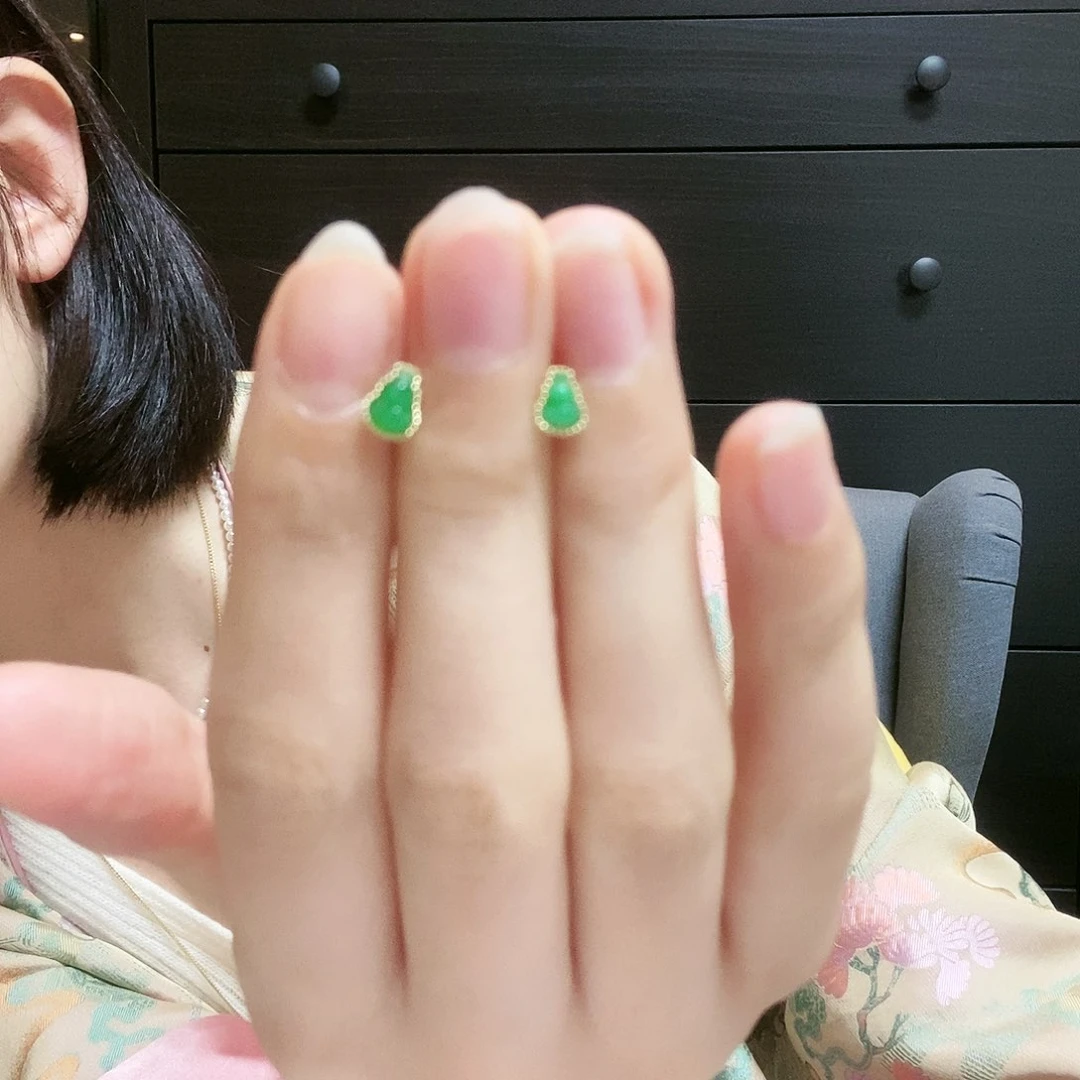 翡翠耳饰18K金镶嵌葫芦