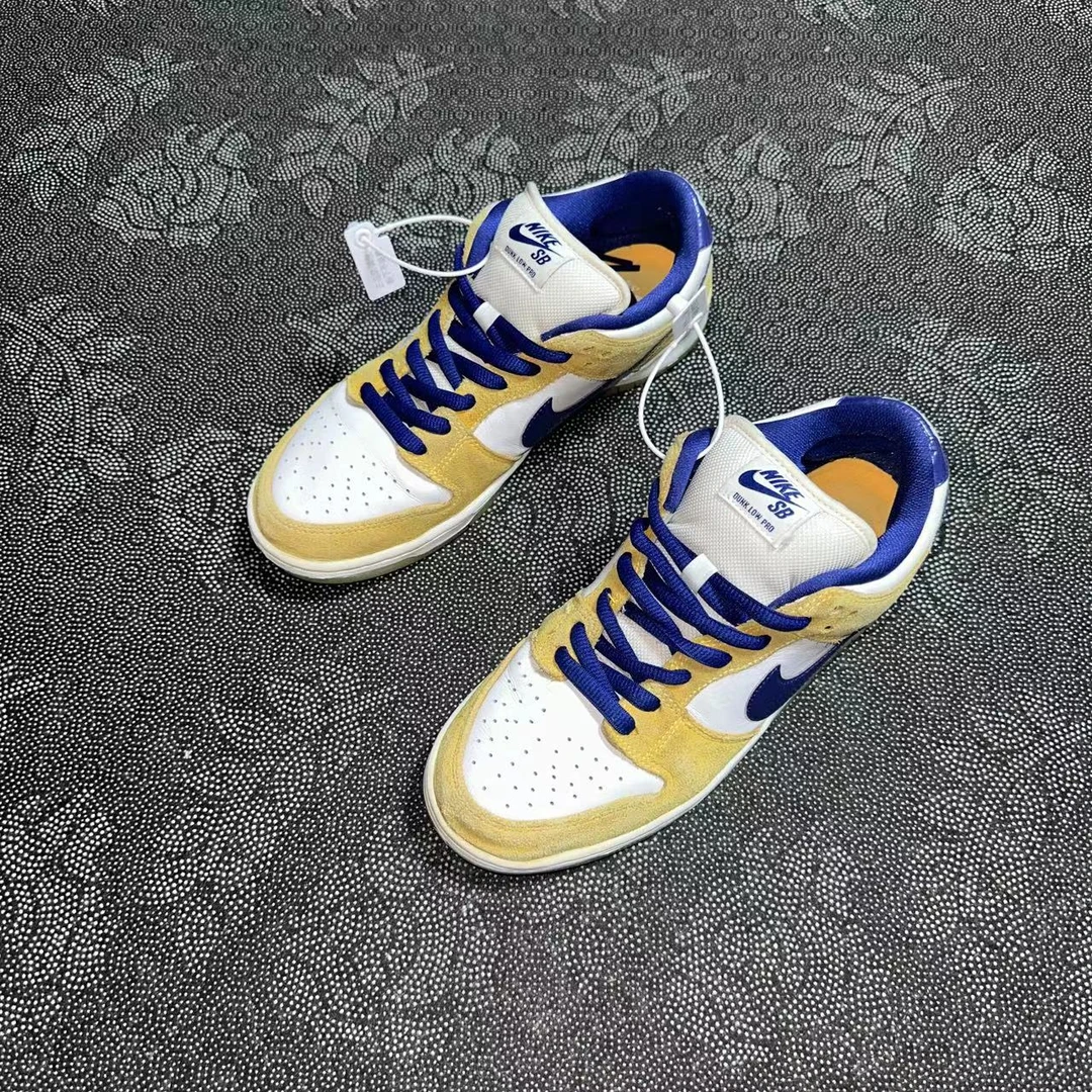 42.5码 Nike Dunk SB 湖人配色 9新无原盒 全新价2339 滑板鞋