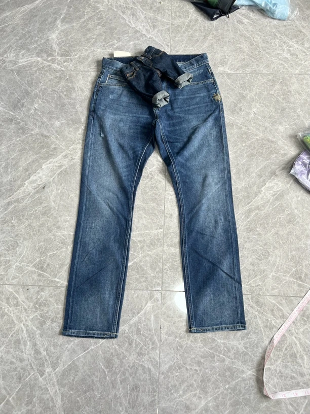 3XA00F # 101+709刺耳男士低腰修身小脚牛仔裤 深蓝色四季款