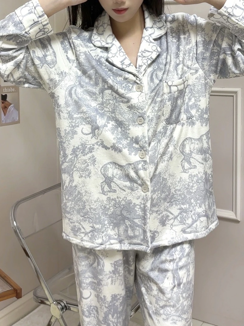 2024新款法式睡衣女秋冬海岛绒保暖家居服套装可外穿