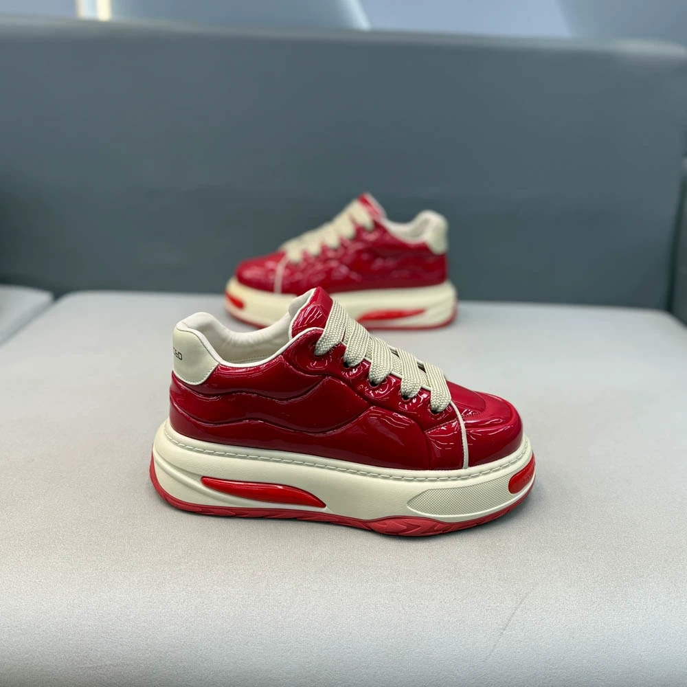 2024秋季新款男鞋时尚潮流厚底轻奢男士鞋子舒适韩版高级感休闲鞋