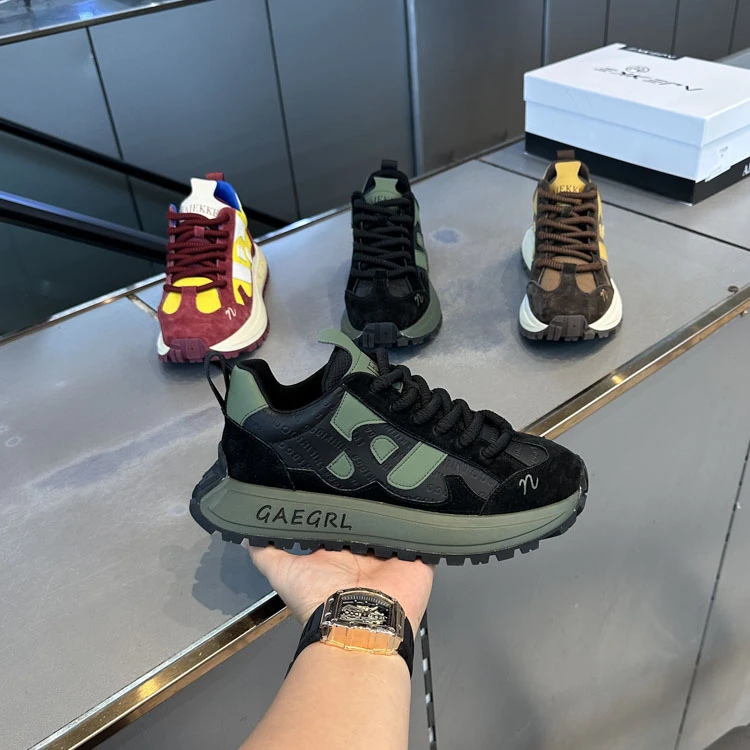 秋季新款男鞋轻奢百搭时尚国潮网红阿甘男士休闲鞋百搭时尚爆款鞋