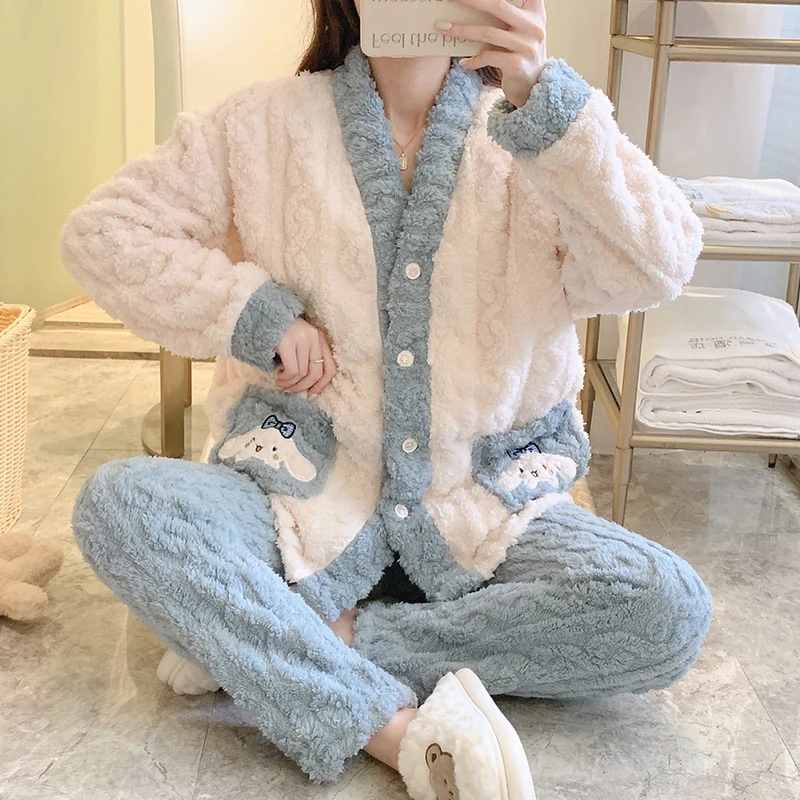 待产月子服秋冬季加厚保暖法兰绒孕妇睡衣产后喂奶哺乳住院珊瑚绒