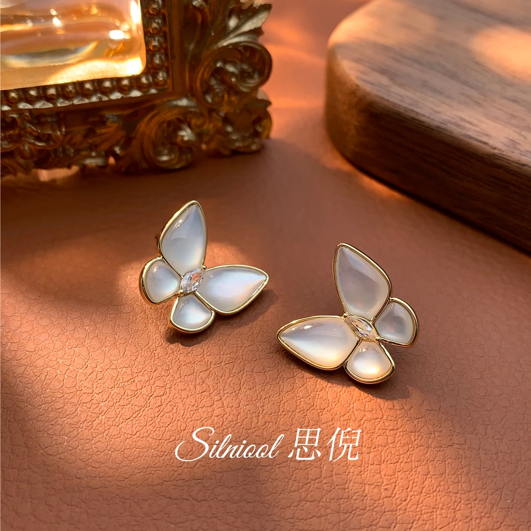 铜合金耳饰 气质蝴蝶款个性简约精致小众耳饰耳钉1720