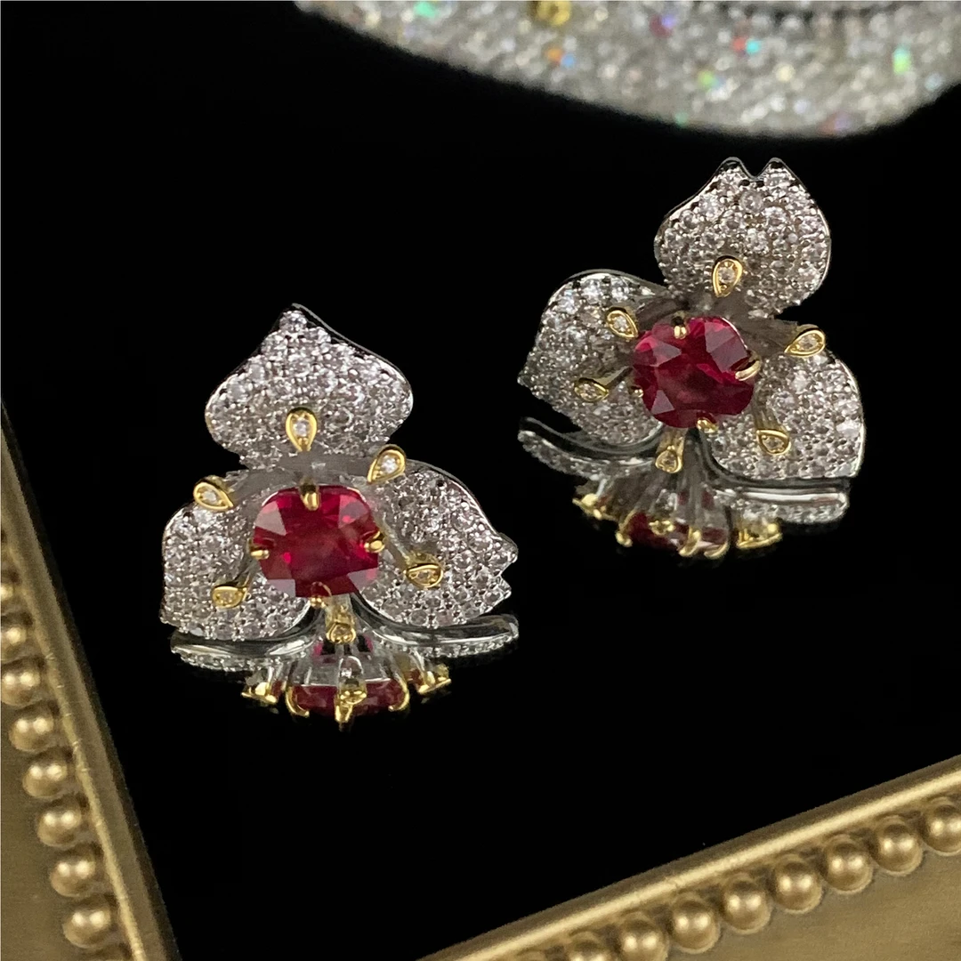 铜合金耳饰 时尚轻奢小众重工款带钻精致花花耳饰耳钉2381