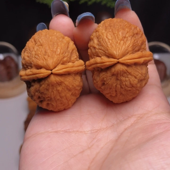 文玩核桃吊坠3释加佛手