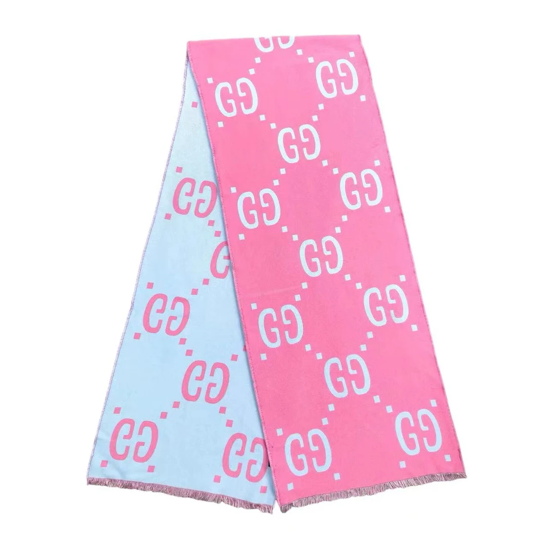 GUCCI/古驰 qw0024 双G满印围巾 市场价5900 轻微污渍 95新