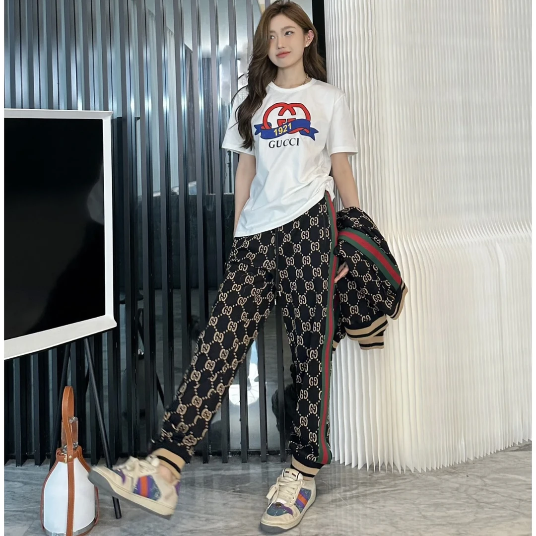 22909 Gucci 古驰 老花针织卫裤 S码 10200 无配件 95新