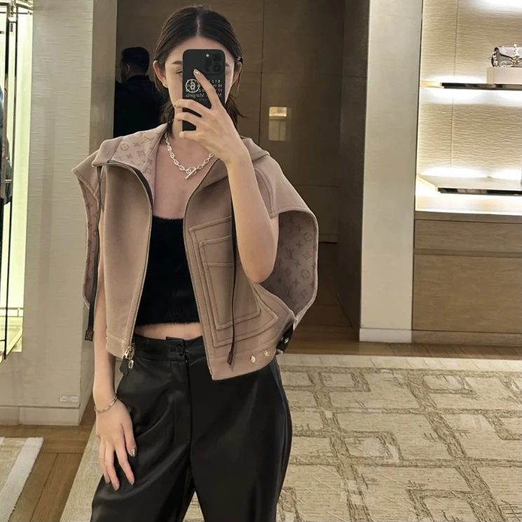 99新 LouisVuitton/路易威登  LY0002 老花羊毛夹克 34码