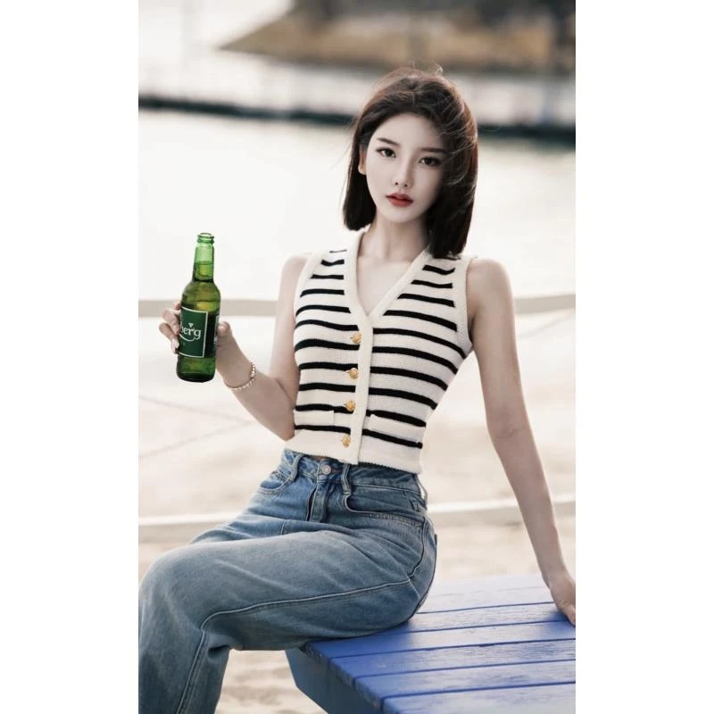 Celine/思琳 18334 条纹金扣马甲 S码 99新带吊