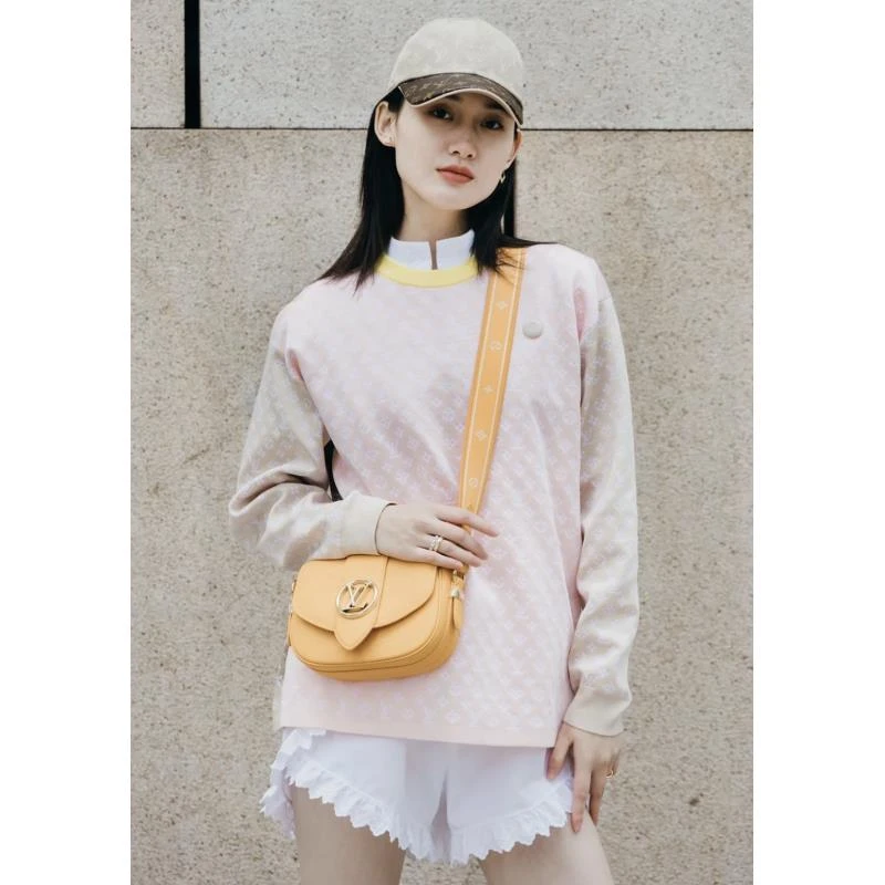 LouisVuitton/路易威登yk0096 老花满印拼色卫衣m码