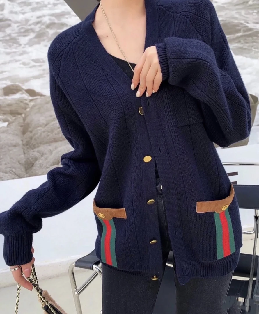GUCCI/古驰  mm0023 金扣麂皮口袋开衫 s码  95新