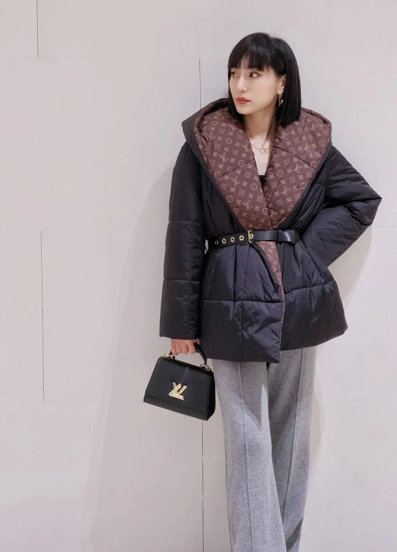 16428 Louis Vuitton lv 内衬老花满印棉服 34码 公价42500 95新