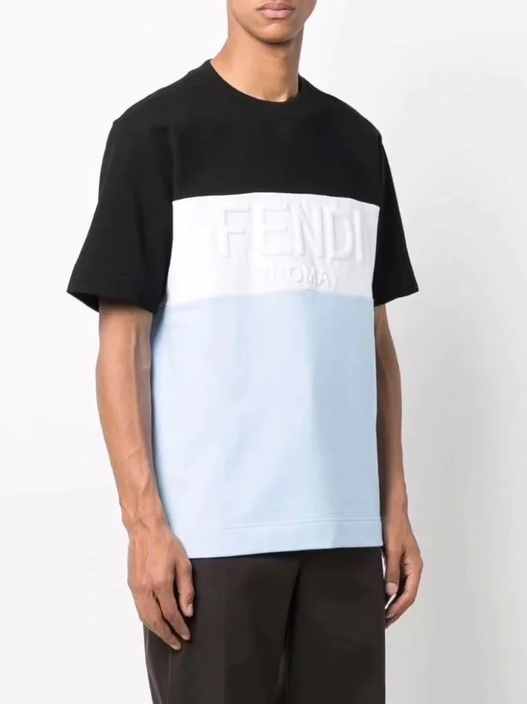 FENDI/芬迪 DD0788  浮雕字母logo短袖 m码