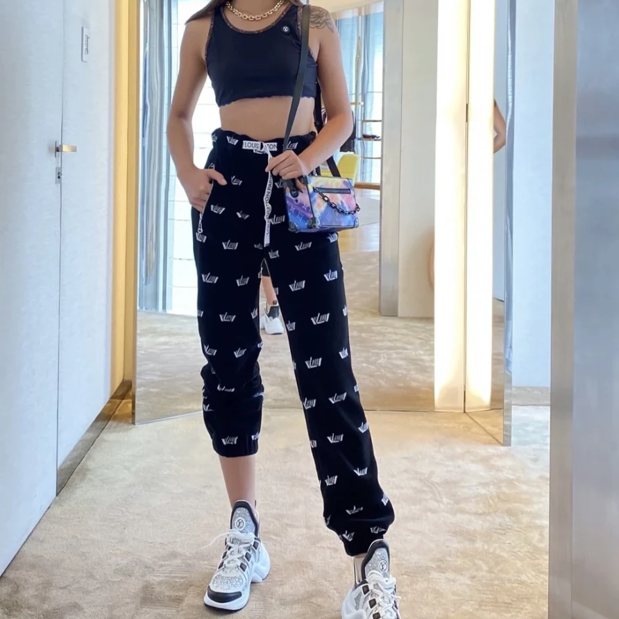 全新未使用 LouisVuitton/路易威登 20424  弹幕logo运动裤 S码
