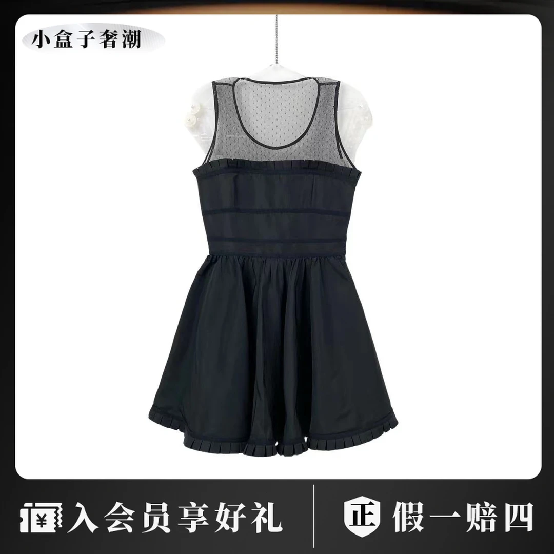 Valentino/华伦天奴 aa0075  蕾丝拼接连衣裙 40码