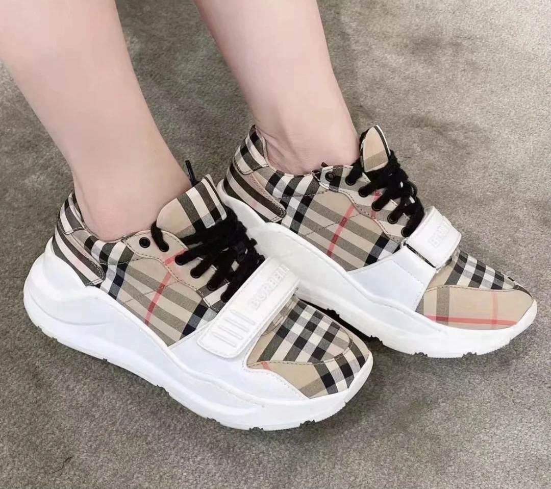 BURBERRY/博柏利 22844 格纹魔术贴运动鞋 36码