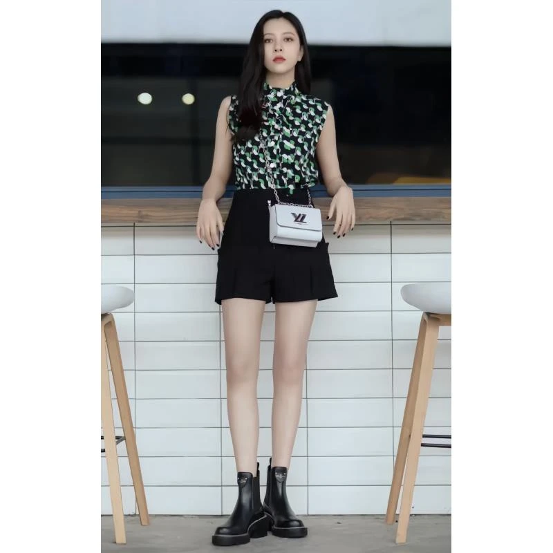 LouisVuitton/路易威登YK0097 LV无袖图案印花衬衫 36码