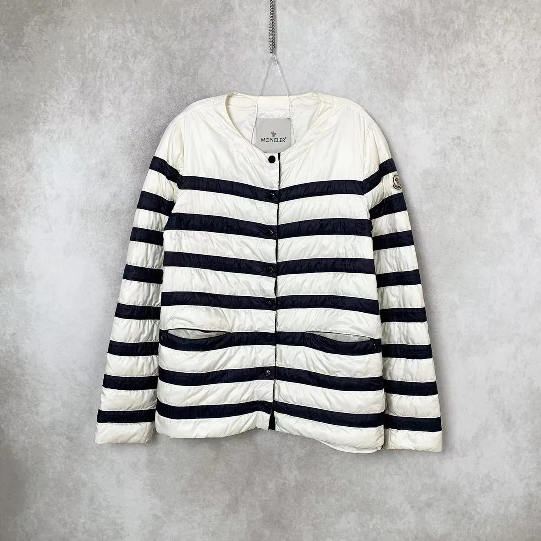 95新 MONCLER  一六零六七 羽绒 条纹薄棉羽绒服 0码