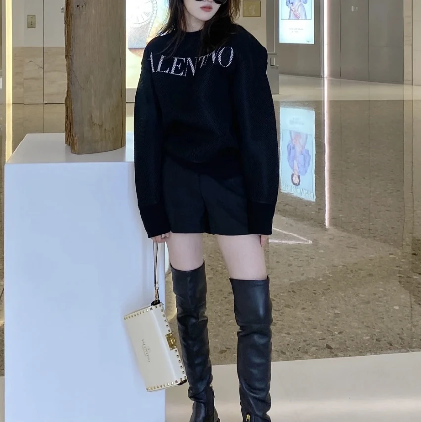 全新未使用 Valentino/华伦天奴  批量 字母logo卫衣 S/M/