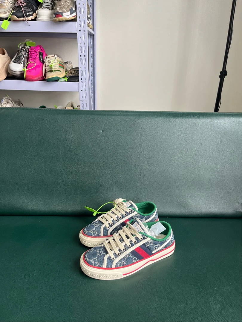 GUCCI tennis 1977红蓝 鞋 35码成色充新    编码b0468