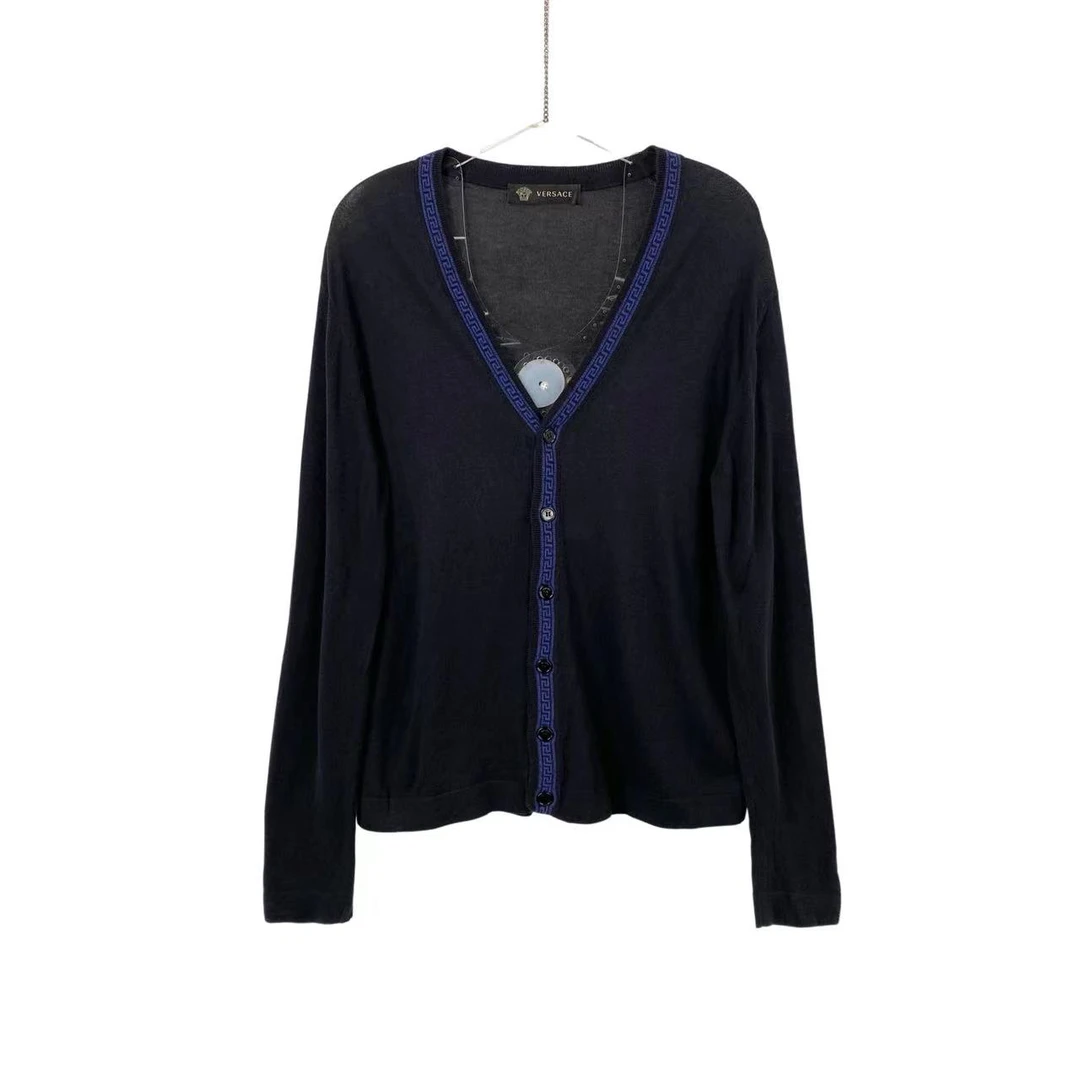VERSACE/范思哲 hh0132 黑色串标logo开衫 50码 市场价5000 95新