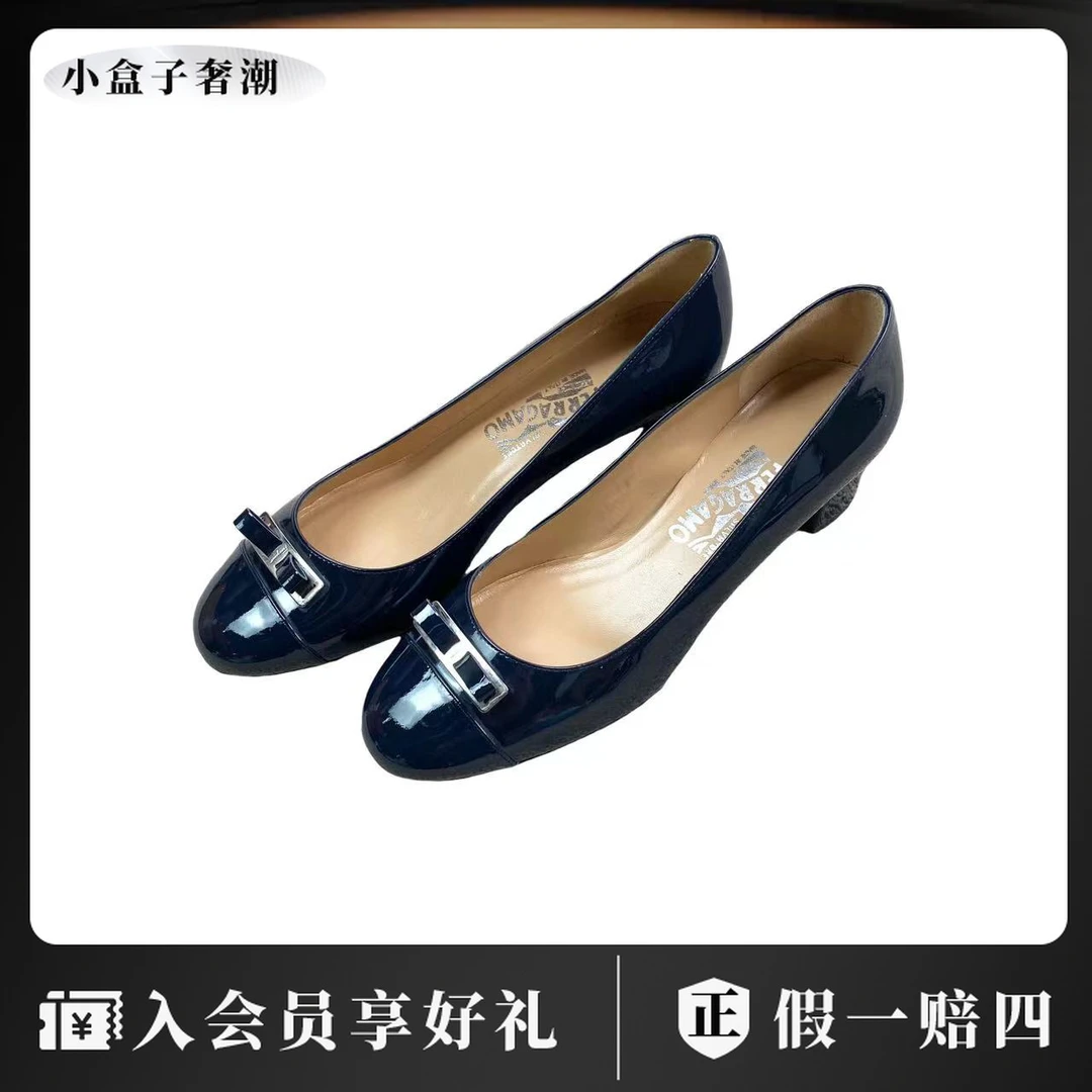 FERRAGAMO/菲拉格慕 AA0126 黑色一脚蹬 8码