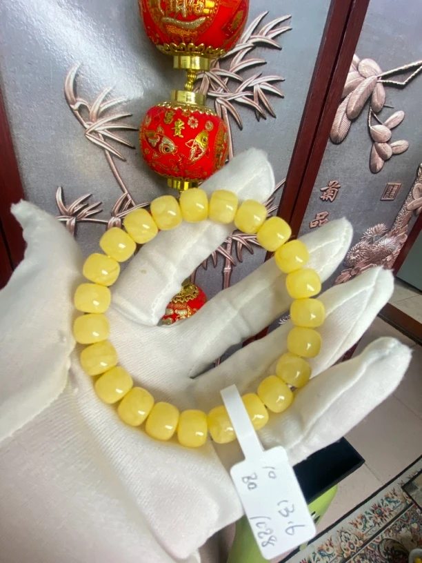 蜜蜡俄料鸡油黄浓蜡精工老型手串