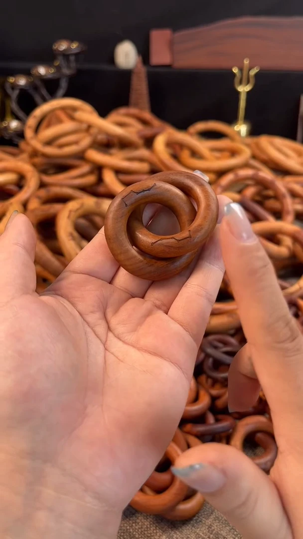 【闪购商品】木桃木小乾坤圈一物一拍