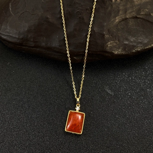 链子925银 精致高级感红色无事牌莫桑钻项链1900596