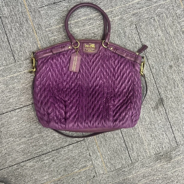 95新 COACH/蔻驰 蔻驰 褶皱托特包