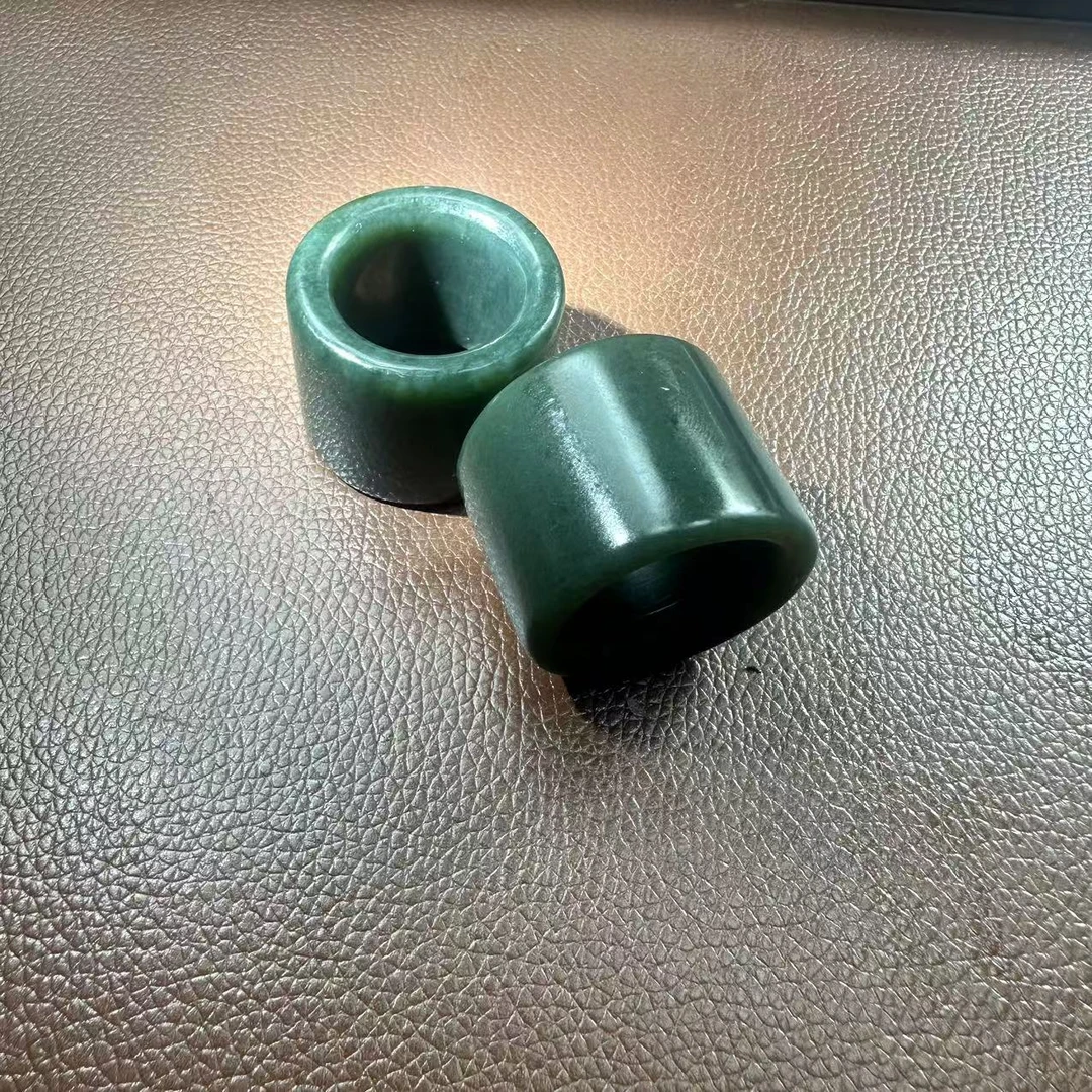 天然和田玉老料扳指油润细糯多样性拍一发一1.22清货2