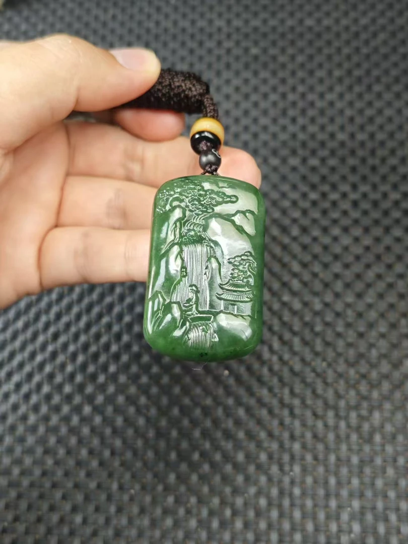 天然和田玉碧玉老料精工雕刻厚装山水吊坠油润11.26清货3